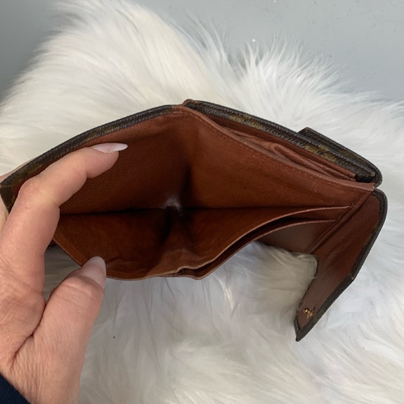 1991 authentic Louis Vuitton compact Elise trifold wallet - Picture 16 of 17